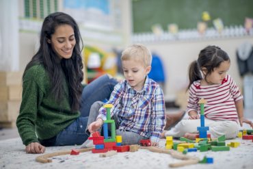 Dove lasciare i bambini nel periodo estivo